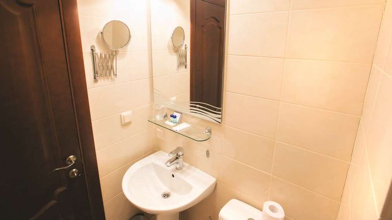 <b>Dnipro Hotel Room</b>. Images powered by <a href="https://iceportal.shijigroup.com/" title="IcePortal" target="_blank">IcePortal</a>.