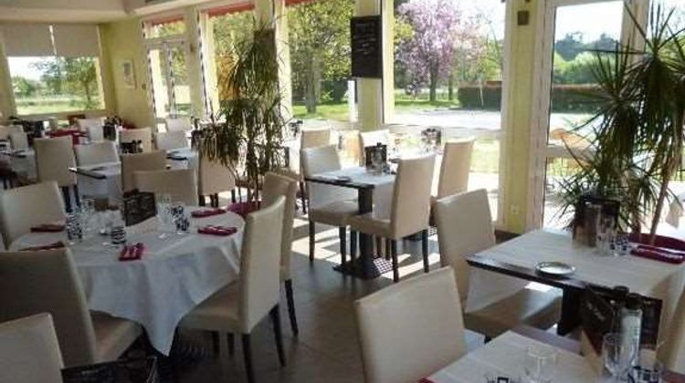 Logis Hotel de la Loire Restaurant
