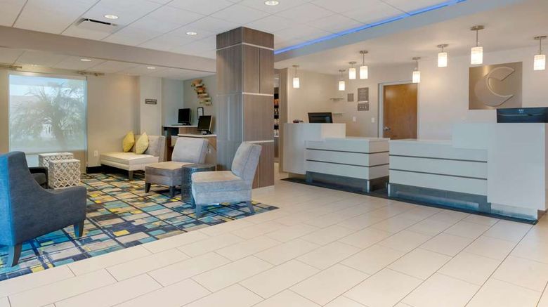 <b>Comfort Inn & Suites Melbourne-Viera Lobby</b>. Images powered by <a href="https://iceportal.shijigroup.com/" title="IcePortal" target="_blank">IcePortal</a>.