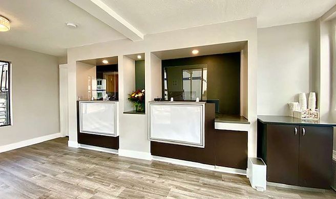 Travelodge Inn & Suites by Wyndham Lobby