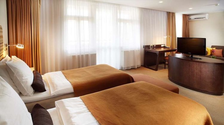 The Hotel Fitzgerald Room