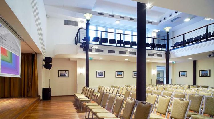The Hotel Fitzgerald Meeting
