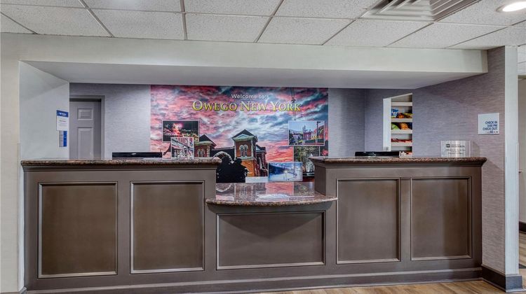 Best Western Owego Inn Lobby