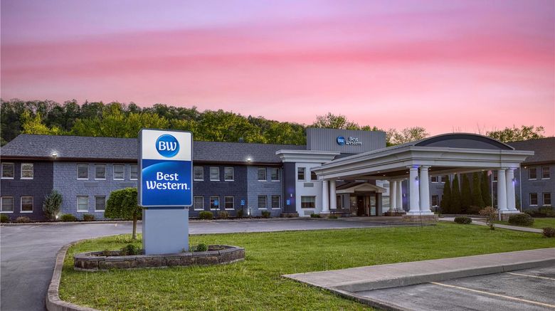 <b>Best Western Owego Inn Exterior</b>. Images powered by <a href="https://iceportal.shijigroup.com/" title="IcePortal" target="_blank">IcePortal</a>.