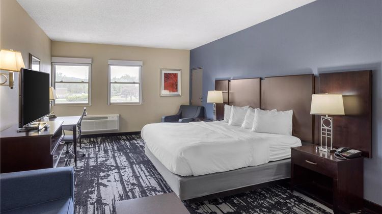 Best Western Owego Inn Room