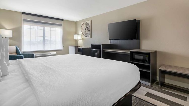 Best Western Prime Inn & Suites Room