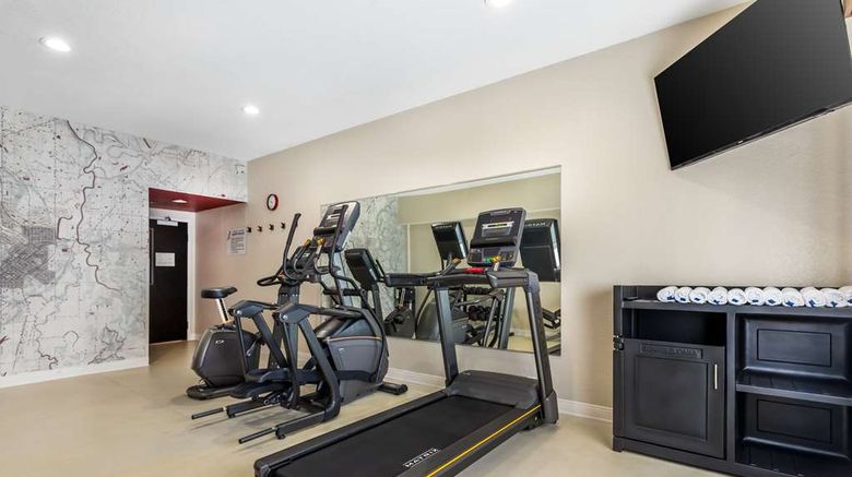 <b>Best Western Prime Inn & Suites Health</b>. Images powered by <a href="https://iceportal.shijigroup.com/" title="IcePortal" target="_blank">IcePortal</a>.