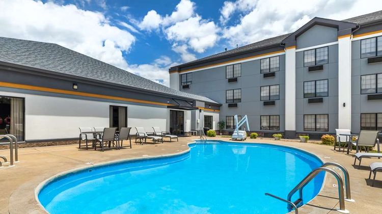 Best Western Prime Inn & Suites Pool
