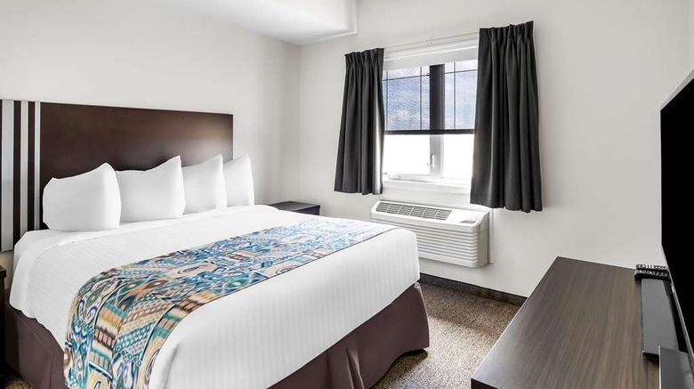 <b>SureStay Studio by Best Western Hardisty Suite</b>. Images powered by <a href="https://iceportal.shijigroup.com/" title="IcePortal" target="_blank">IcePortal</a>.