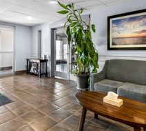 SureStay Studio by Best Western Hardisty Lobby