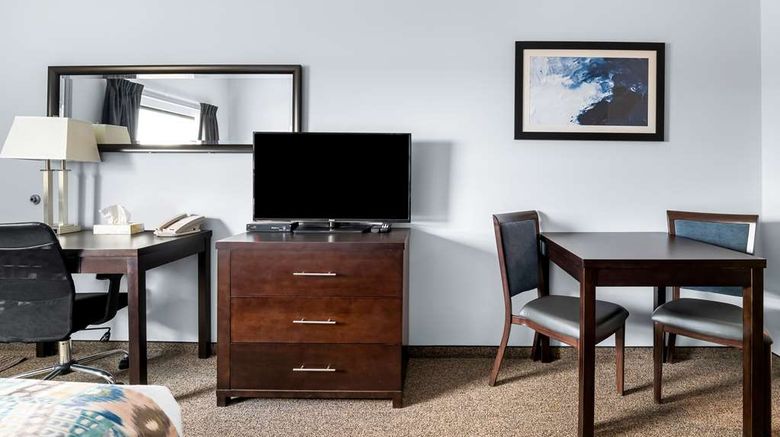 <b>SureStay Studio by Best Western Hardisty Room</b>. Images powered by <a href="https://iceportal.shijigroup.com/" title="IcePortal" target="_blank">IcePortal</a>.