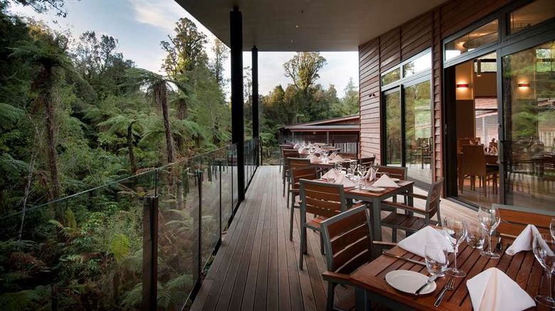 <b>Te Waonui Forest Retreat Exterior</b>. Images powered by <a href="https://iceportal.shijigroup.com/" title="IcePortal" target="_blank">IcePortal</a>.