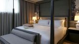 <b>The Queens Hotel Leeds Suite</b>. Images powered by <a href="https://iceportal.shijigroup.com/" title="IcePortal" target="_blank">IcePortal</a>.