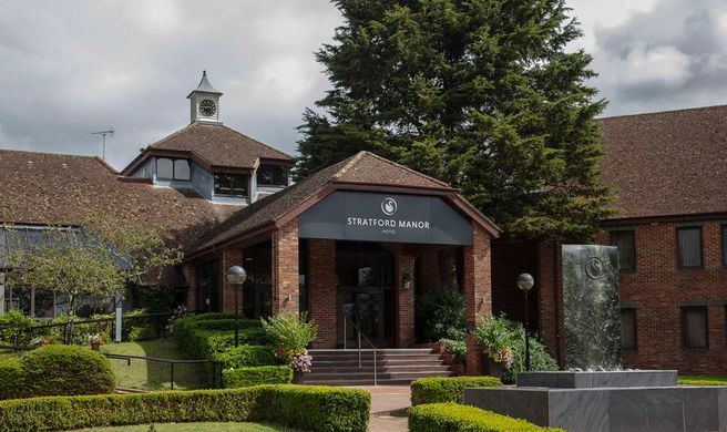 Stratford Manor Exterior