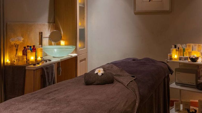 <b>The Hampshire Court Hotel Spa</b>. Images powered by <a href="https://iceportal.shijigroup.com/" title="IcePortal" target="_blank">IcePortal</a>.