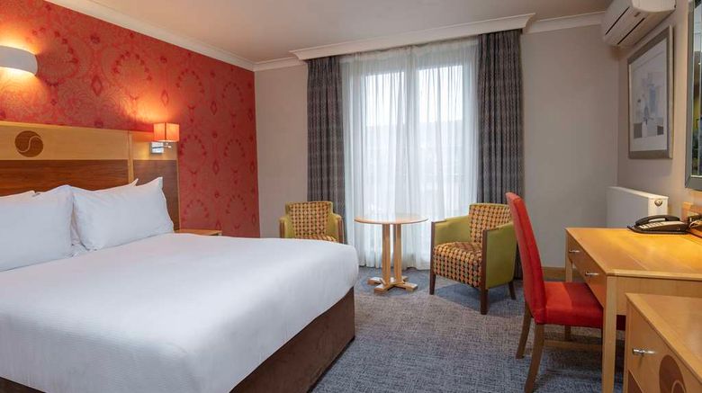 <b>The Hampshire Court Hotel Room</b>. Images powered by <a href="https://iceportal.shijigroup.com/" title="IcePortal" target="_blank">IcePortal</a>.