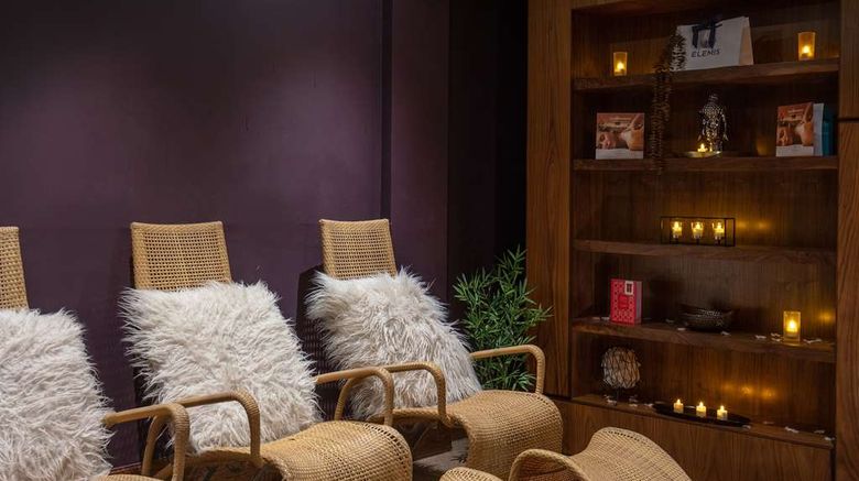 <b>Crewe Hall Spa</b>. Images powered by <a href="https://iceportal.shijigroup.com/" title="IcePortal" target="_blank">IcePortal</a>.