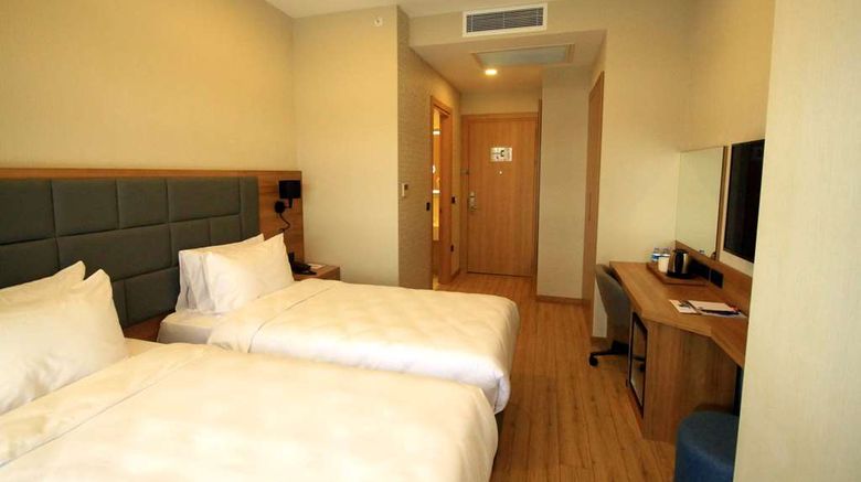 <b>Tryp by Wyndham Istanbul Atasehir Room</b>. Images powered by <a href="https://iceportal.shijigroup.com/" title="IcePortal" target="_blank">IcePortal</a>.