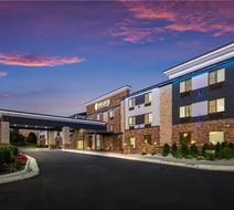 Leo Collection Detroit-Ascend Collection Exterior