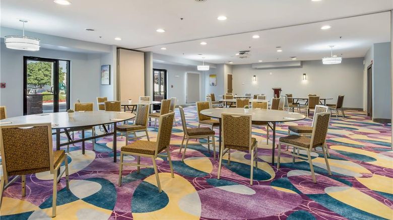 <b>Leo Collection Detroit-Ascend Collection Meeting</b>. Images powered by <a href="https://iceportal.shijigroup.com/" title="IcePortal" target="_blank">IcePortal</a>.