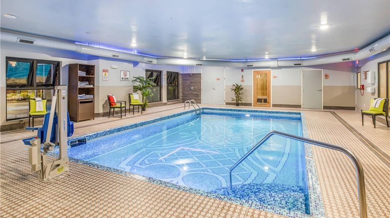 <b>Leo Collection Detroit-Ascend Collection Pool</b>. Images powered by <a href="https://iceportal.shijigroup.com/" title="IcePortal" target="_blank">IcePortal</a>.