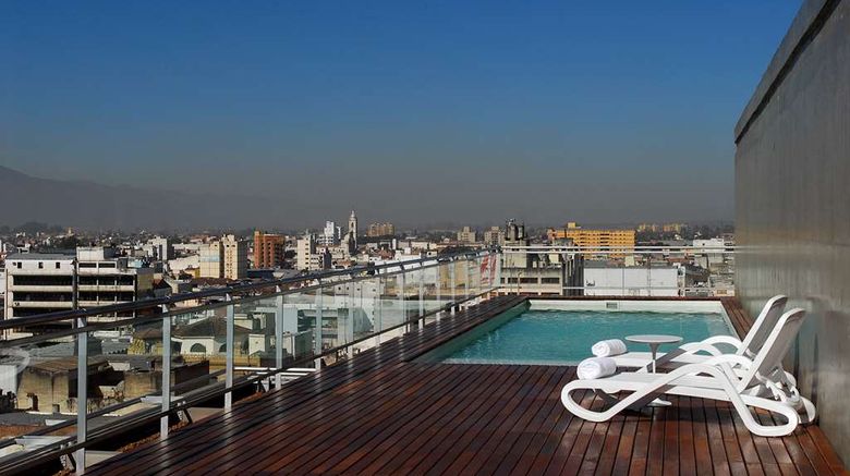 <b>Design Suites Salta Pool</b>. Images powered by <a href="https://iceportal.shijigroup.com/" title="IcePortal" target="_blank">IcePortal</a>.