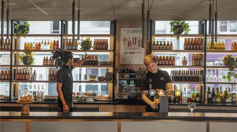 <b>ibis Paris Montparnasse Catalogne Restaurant</b>. Images powered by <a href="https://iceportal.shijigroup.com/" title="IcePortal" target="_blank">IcePortal</a>.