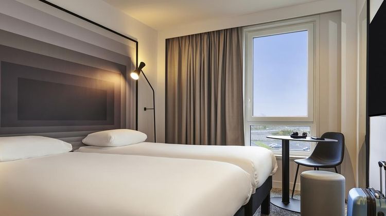 Ibis Bethune Centre Gare Room
