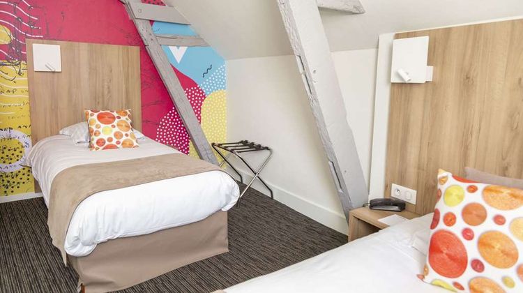 Logis Hotel Chaptal Room