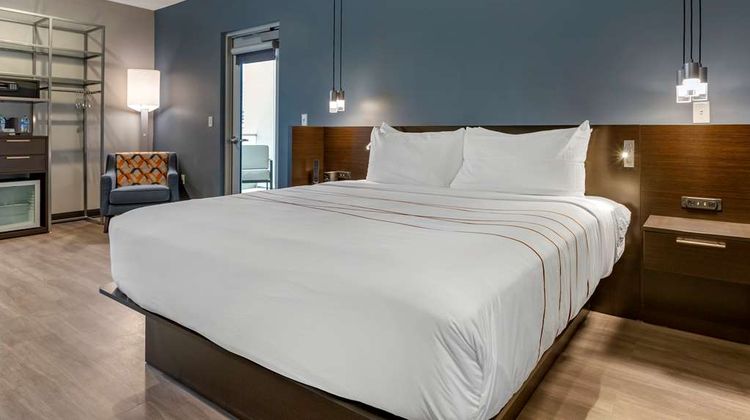 Vib Best Western Tempe Room