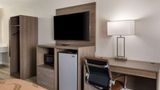 <b>Quality Inn Emporia Room</b>. Images powered by <a href="https://iceportal.shijigroup.com/" title="IcePortal" target="_blank">IcePortal</a>.
