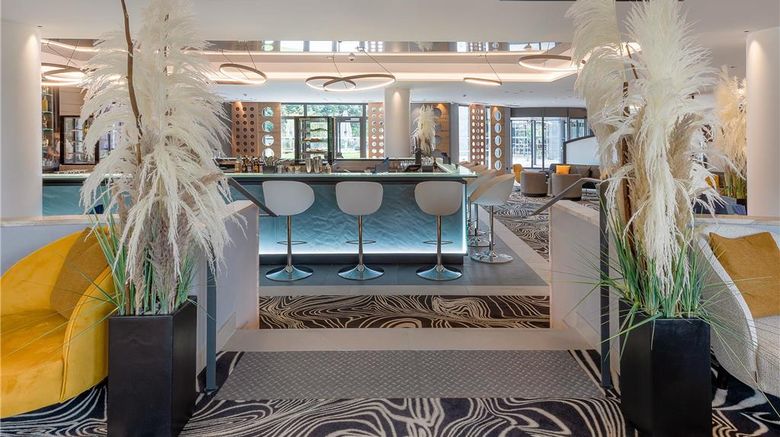<b>Rivage Hotel & Spa Restaurant</b>. Images powered by <a href="https://iceportal.shijigroup.com/" title="IcePortal" target="_blank">IcePortal</a>.