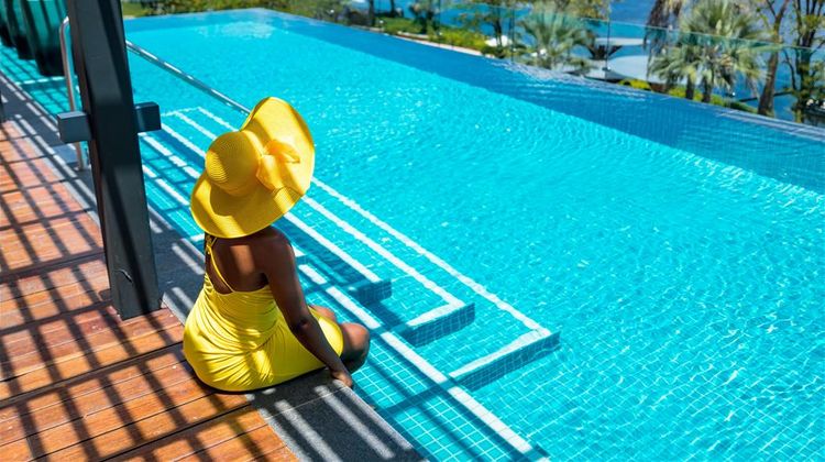 Radisson Blu Mosi-Oa-Tunya LVI Resort Pool