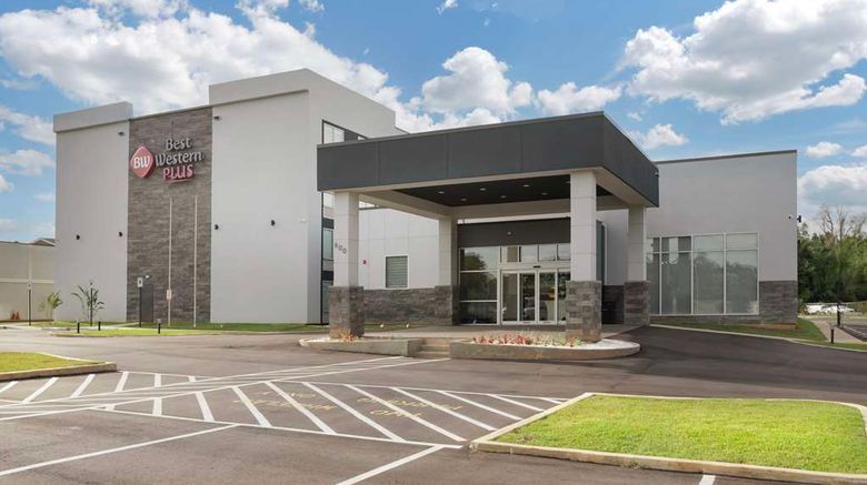 <b>Best Western Plus Mobile Inn & Suites Exterior</b>. Images powered by <a href="https://iceportal.shijigroup.com/" title="IcePortal" target="_blank">IcePortal</a>.