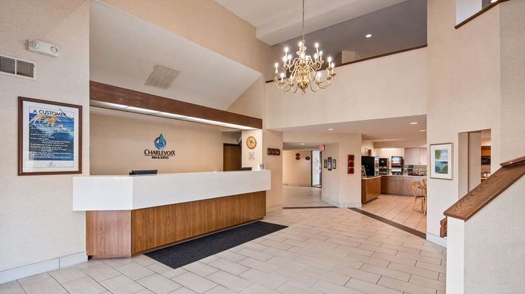 Charlevoix Inn & Sts SureStay Coll by BW Lobby