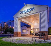 Charlevoix Inn & Sts SureStay Coll by BW Exterior