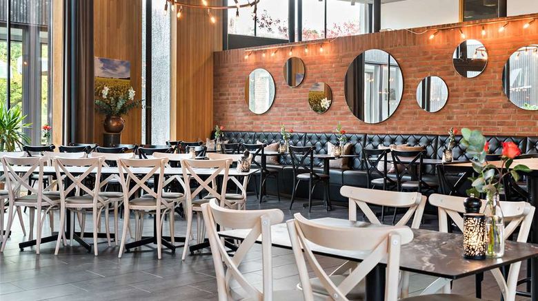 <b>Best Western Valhall Park Hotel Restaurant</b>. Images powered by <a href="https://iceportal.shijigroup.com/" title="IcePortal" target="_blank">IcePortal</a>.