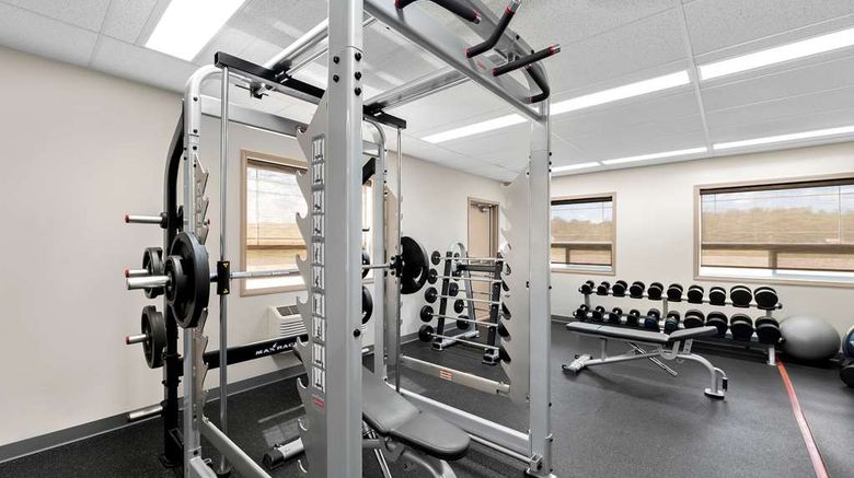 <b>SureStay Plus by Best Western Hardisty Health</b>. Images powered by <a href="https://iceportal.shijigroup.com/" title="IcePortal" target="_blank">IcePortal</a>.