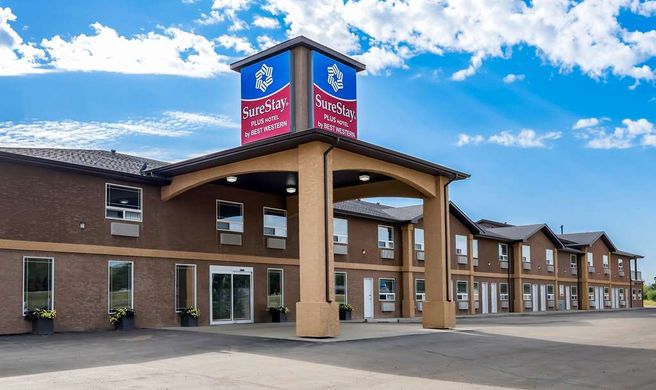 SureStay Plus by Best Western Hardisty Exterior