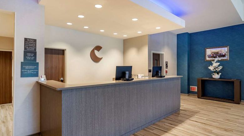<b>Comfort Suites Grandview-Kansas City Lobby</b>. Images powered by <a href="https://iceportal.shijigroup.com/" title="IcePortal" target="_blank">IcePortal</a>.