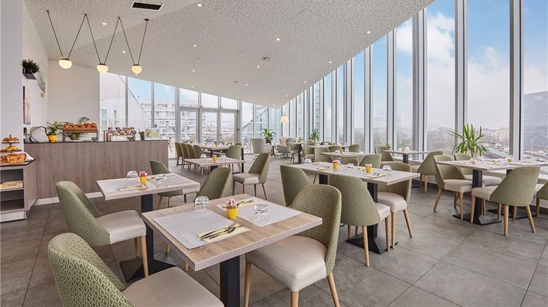<b>Odalys City Paris XVII Restaurant</b>. Images powered by <a href="https://iceportal.shijigroup.com/" title="IcePortal" target="_blank">IcePortal</a>.