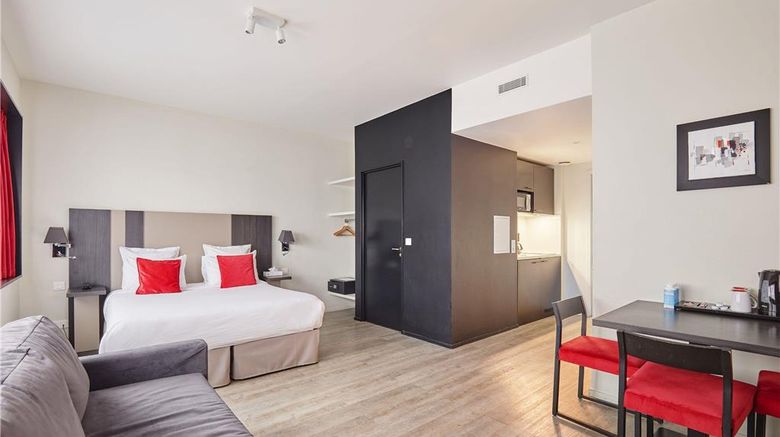 <b>Odalys City Paris XVII Room</b>. Images powered by <a href="https://iceportal.shijigroup.com/" title="IcePortal" target="_blank">IcePortal</a>.