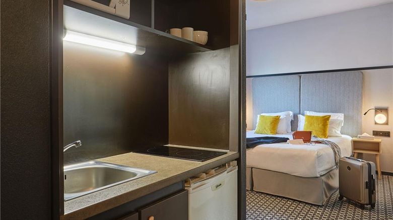 <b>Appart Hotel Bioparc Lyon Room</b>. Images powered by <a href="https://iceportal.shijigroup.com/" title="IcePortal" target="_blank">IcePortal</a>.