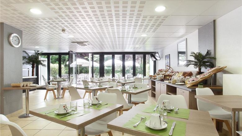 <b>Odalys Les Hauts de la Principaute Restaurant</b>. Images powered by <a href="https://iceportal.shijigroup.com/" title="IcePortal" target="_blank">IcePortal</a>.