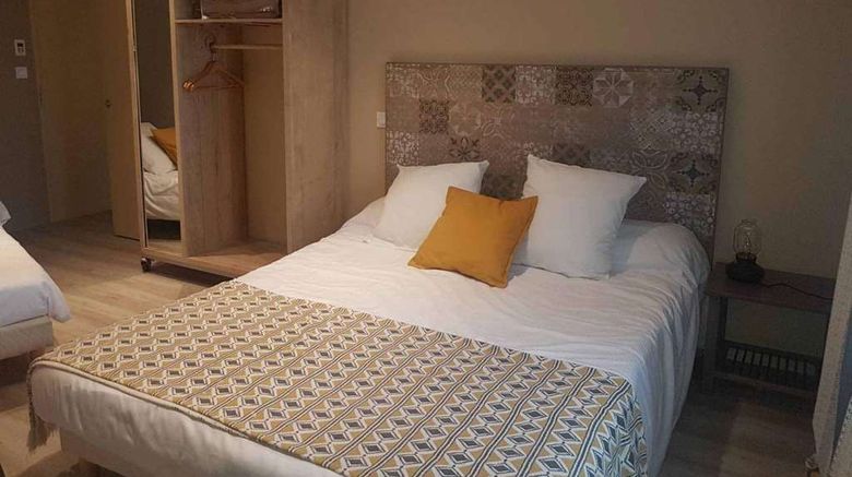 <b>Hotel Terre de Loire Room</b>. Images powered by <a href="https://iceportal.shijigroup.com/" title="IcePortal" target="_blank">IcePortal</a>.