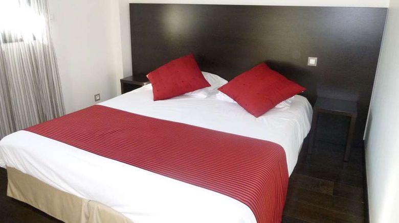<b>Hotel Terre de Loire Room</b>. Images powered by <a href="https://iceportal.shijigroup.com/" title="IcePortal" target="_blank">IcePortal</a>.