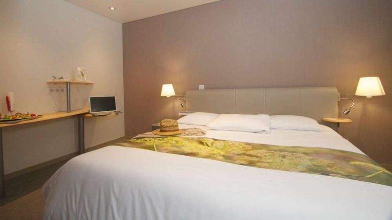 <b>Hotel Novalis Room</b>. Images powered by <a href="https://iceportal.shijigroup.com/" title="IcePortal" target="_blank">IcePortal</a>.