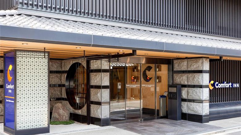 <b>Comfort Inn Kyoto Shijokarasuma Exterior</b>. Images powered by <a href="https://iceportal.shijigroup.com/" title="IcePortal" target="_blank">IcePortal</a>.