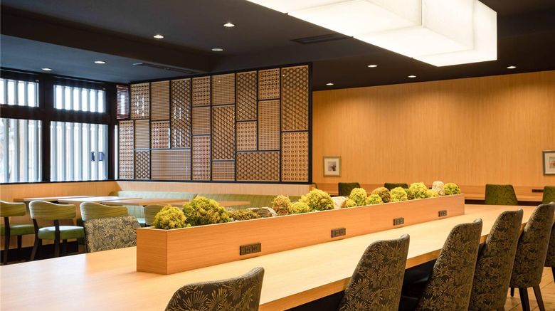 <b>Comfort Inn Kyoto Shijokarasuma Restaurant</b>. Images powered by <a href="https://iceportal.shijigroup.com/" title="IcePortal" target="_blank">IcePortal</a>.