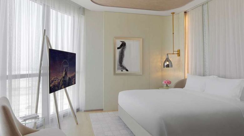 <b>Paramount Hotel Dubai Room</b>. Images powered by <a href="https://iceportal.shijigroup.com/" title="IcePortal" target="_blank">IcePortal</a>.